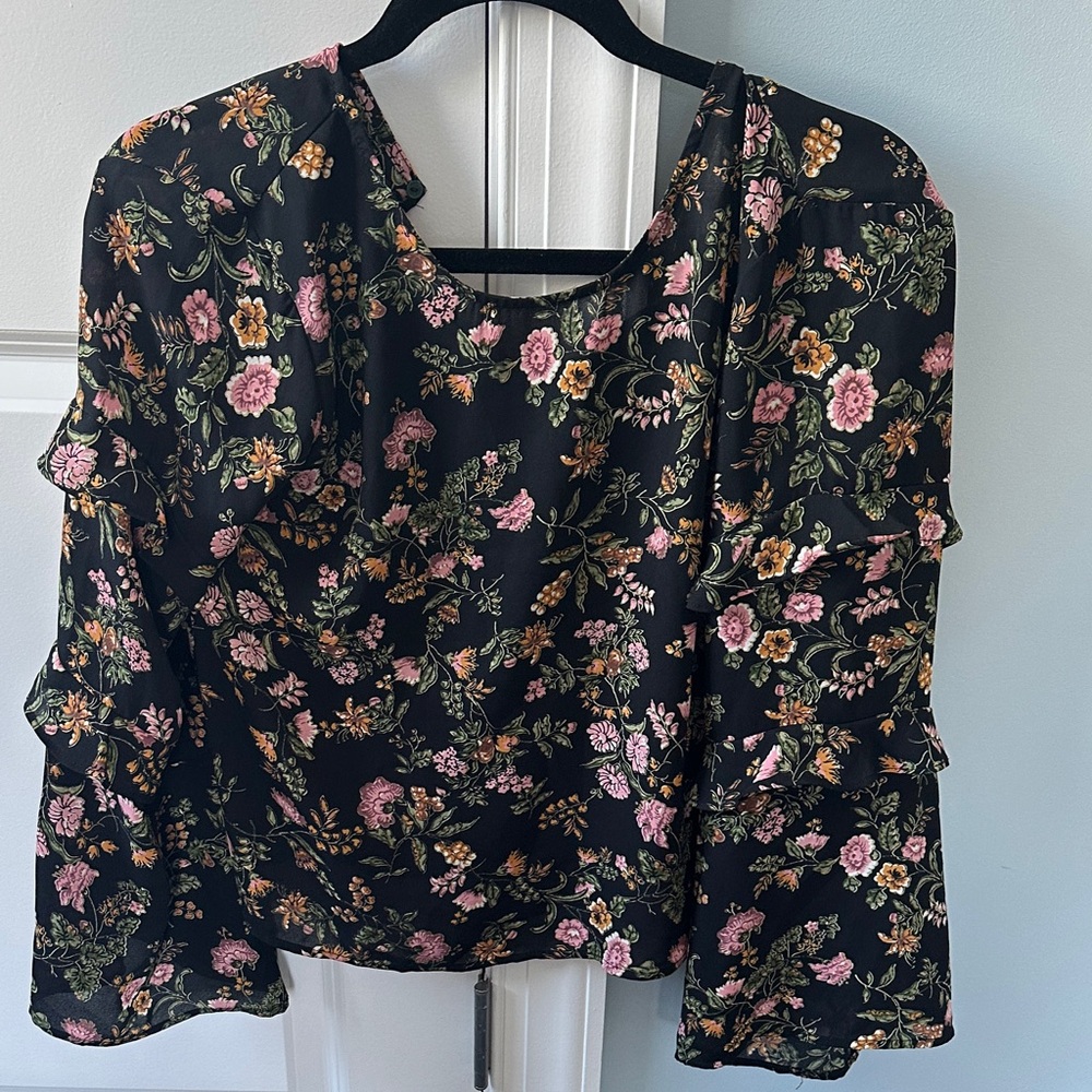 Lush Black Floral ruffle bell sleeve Blouse size XS